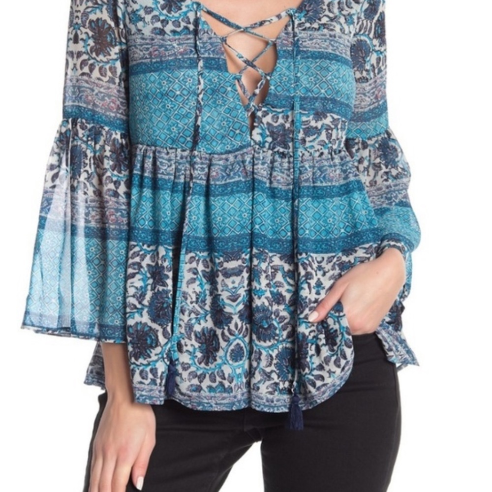 Show Me Your Mumu Blue Waimea Valley Poet Tie Top - Picture 2 of 10